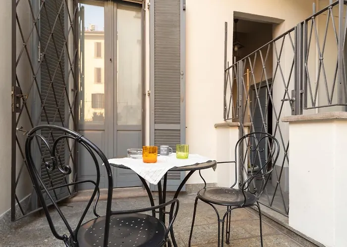 Joyful Naviglio Fortunato Milánó