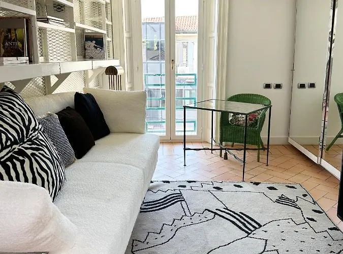 Robertaebasta Prive * Милан