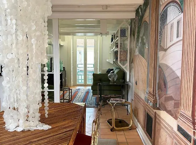 Robertaebasta Prive Милан