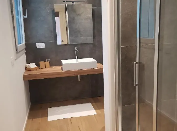 Portello Le Terrazze 1 *