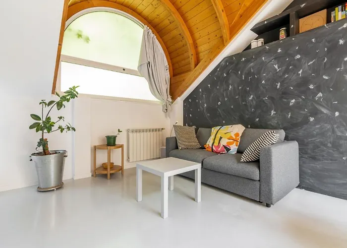 Easylife - - Cola Montano 3 - Isola