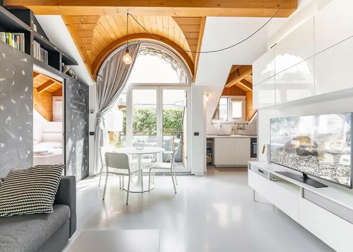 Easylife - - Cola Montano 3 - Isola * Milánó