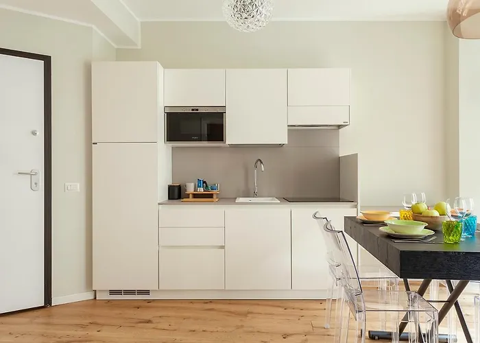 Zuretti1 - Meryggiare Milán