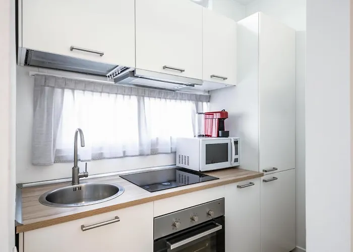 Easylife - - Friuli 24 - Porta Romana Milán