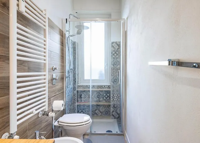 Easylife - - Friuli 24 - Porta Romana * Milano