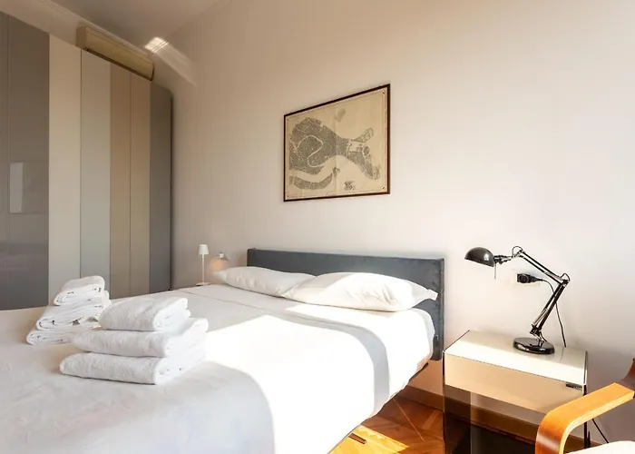 Apartment Garibaldi Two Bedrooms By Halldis