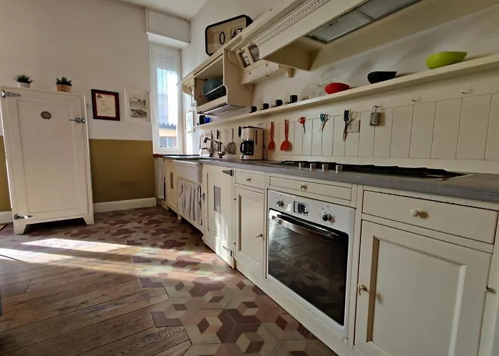 Elegante Trilocale A *