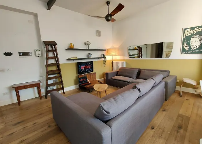 Elegante Trilocale A