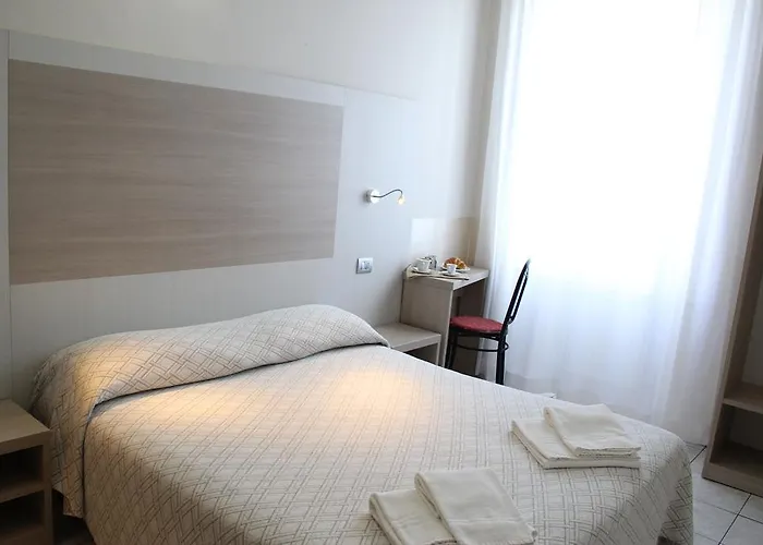 Due Giardini فندق