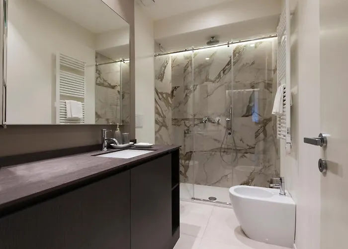 Lägenhet St.ambrogio 2bd New *