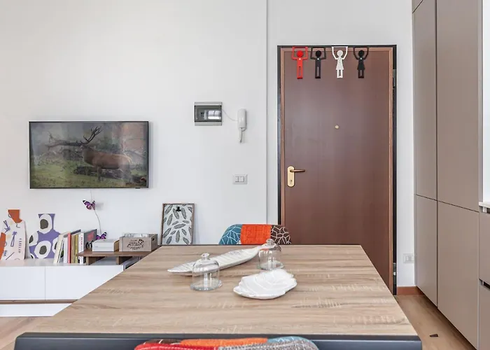 Easylife - - Melchiorre Gioia 30 - Apartment