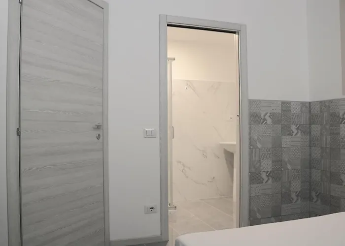 Gambara Guests House