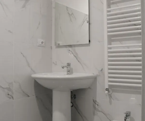 Gambara Guests House