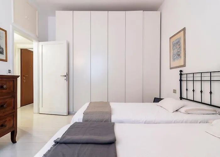 Anita Flexyrent In Brera District A.c. Wifi