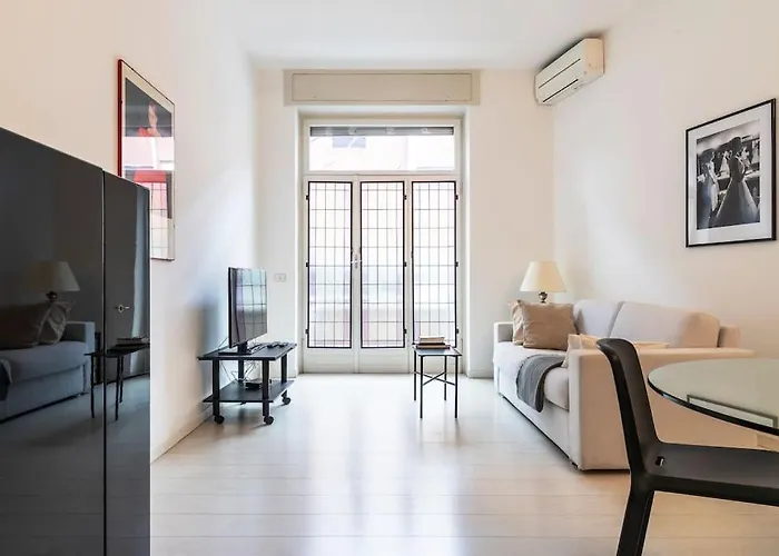 Anita Flexyrent In Brera District A.c. Wifi * מילאנו