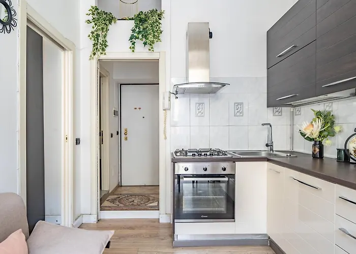 Isola And Garibaldi District Lovely *