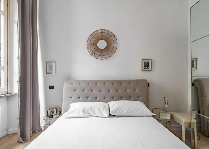 Isola And Garibaldi District Lovely Apartmán *