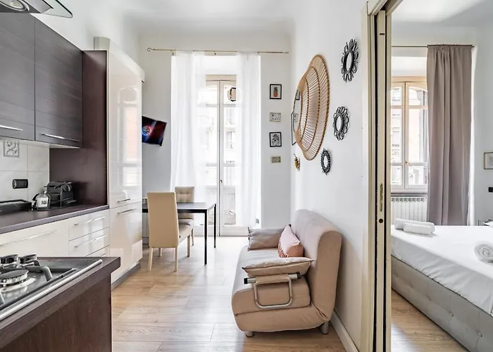 Isola And Garibaldi District Lovely Milán