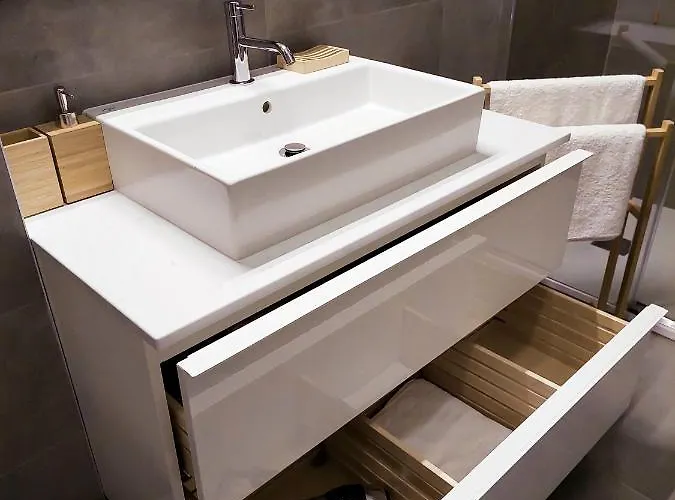 Little Nest Cenisio Monumentale