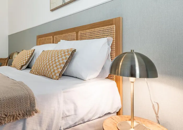 Easylife - - Tadino 30 - Porta Venezia Apartment *