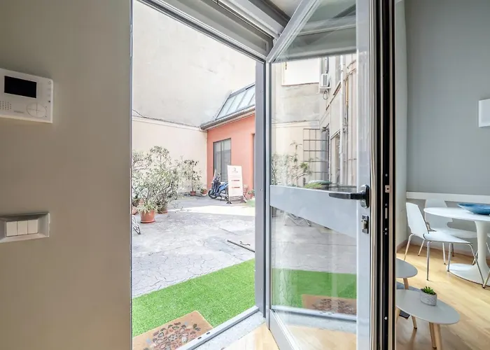 Guesthost - Amazing Loft - 350 M Far From Dateo Station *