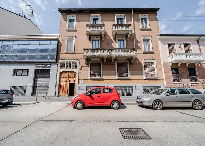 Appartement Guesthost - Amazing Loft - 350 M Far From Dateo Station Milan