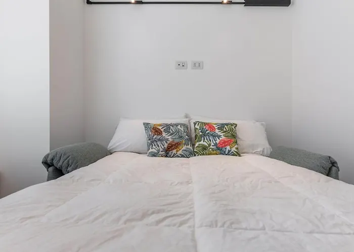 Easylife - - Masera 10 - Porta Venezia *