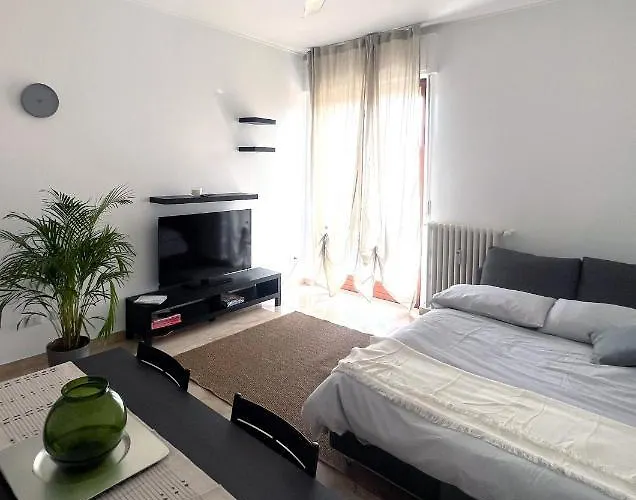 The 6th Floor Flat - Direct Link To Centre In 8 Mins * Milan