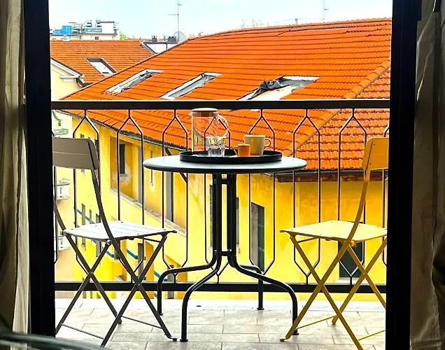 The 6th Floor Flat - Direct Link To Centre In 8 Mins Milán