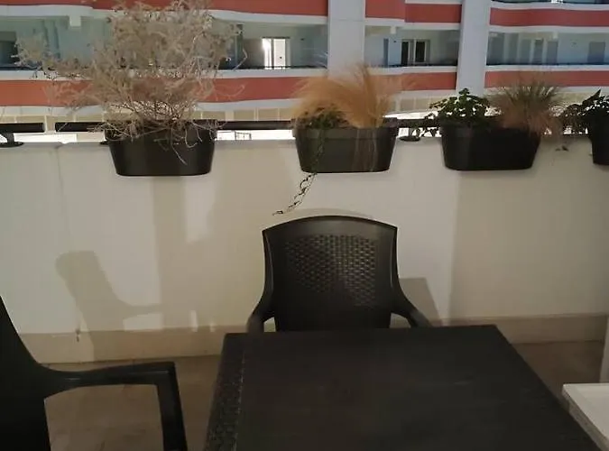 Pirelli 28 度假居