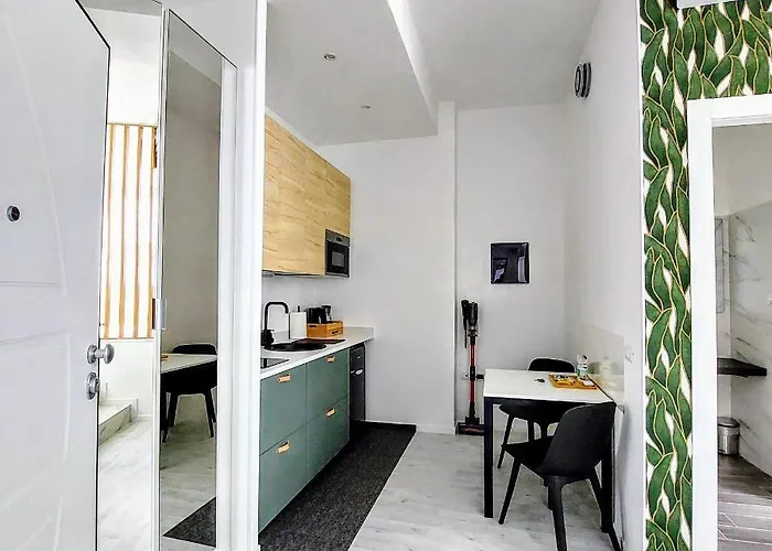 Salis28 Mm3 Affori Centro * Milan