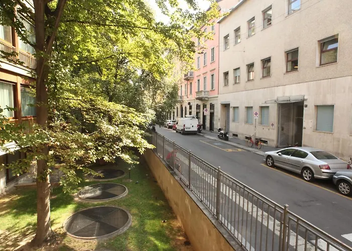 Boutique Duomo E Universita Bocconi *