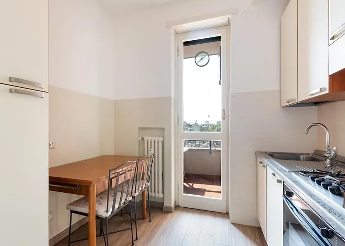 - Roomy 300 M From M3 Affori Fn! Milano