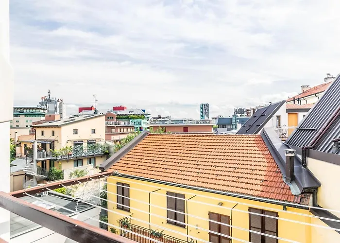 - Bocconi E Navigli - Spacious 3br 95 M - Free Parking * Milano