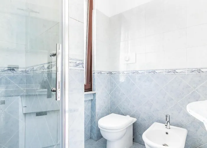 - Bocconi E Navigli - Spacious 3br 95 M - Free Parking * Milano