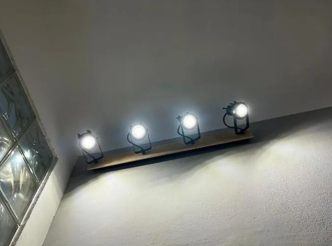 * Maciachini * Apartman