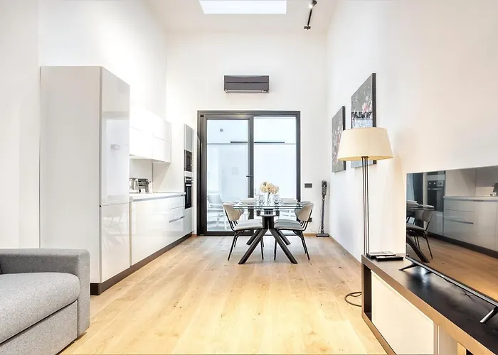 Hostmate - - Pastrengo - Isola Mediolan