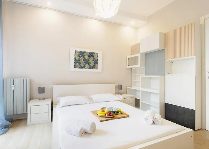 Easylife - Elegante Penthouse Sui Navigli Milano