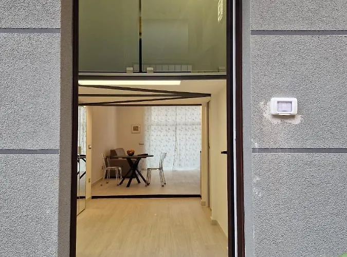 N&ghomesweethome Gogh Elegante E Confortevole מילאנו