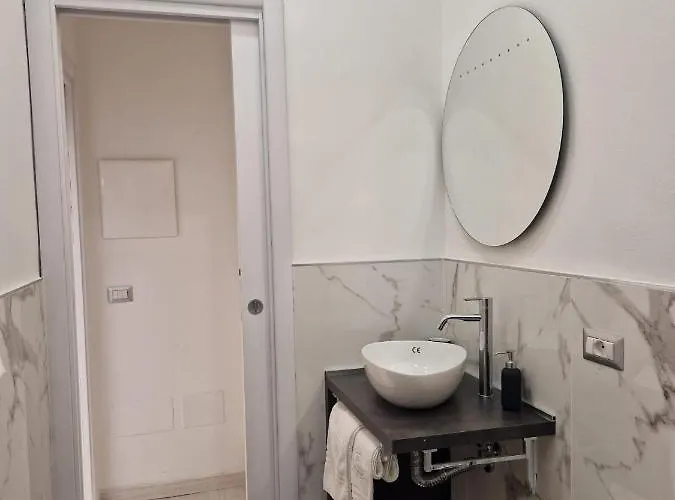 N&ghomesweethome Gogh Elegante E Confortevole דירה מילאנו