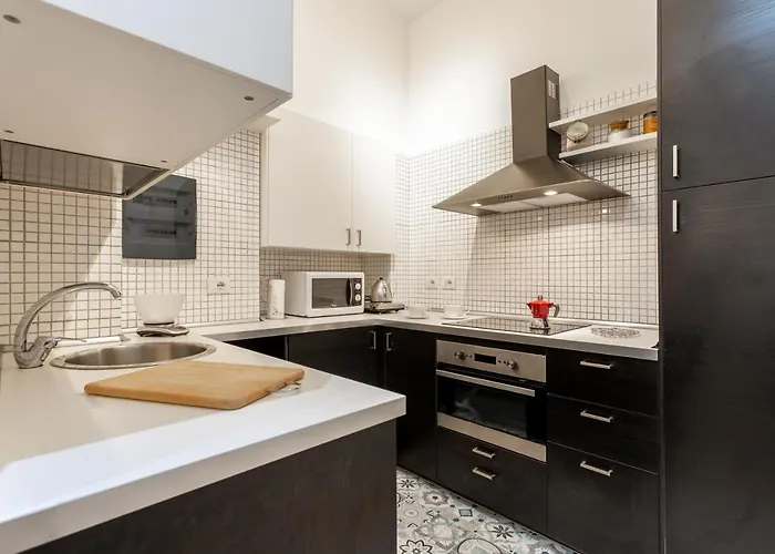 Apartamento Co99 - Modern Two Bedrooms In Castello Cova