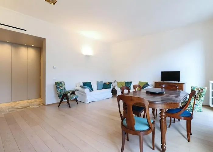 Contempora - 2-beds, 2 Baths With Balcony - Guastalla Milan