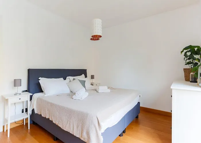 The Best Rent - With Terrace And Jacuzzi アパート