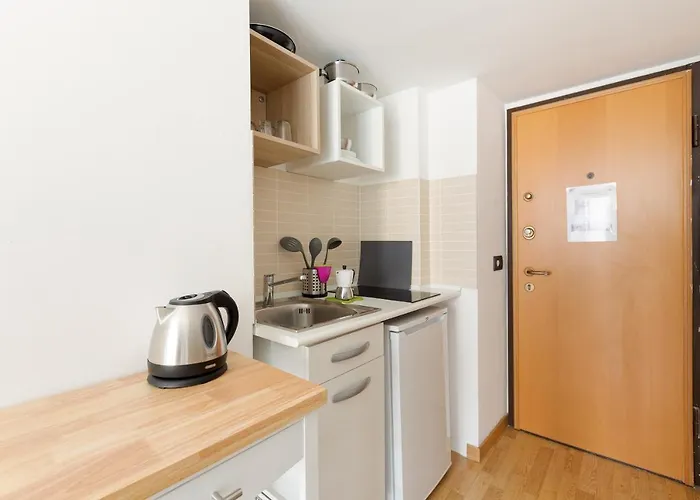 Apartamento Guesthost - Magenta Long Let Apts *