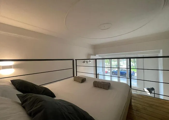 Navigli Design Loft - 7 Stops From Duomo, Ac, Netflix Apartman Milánó