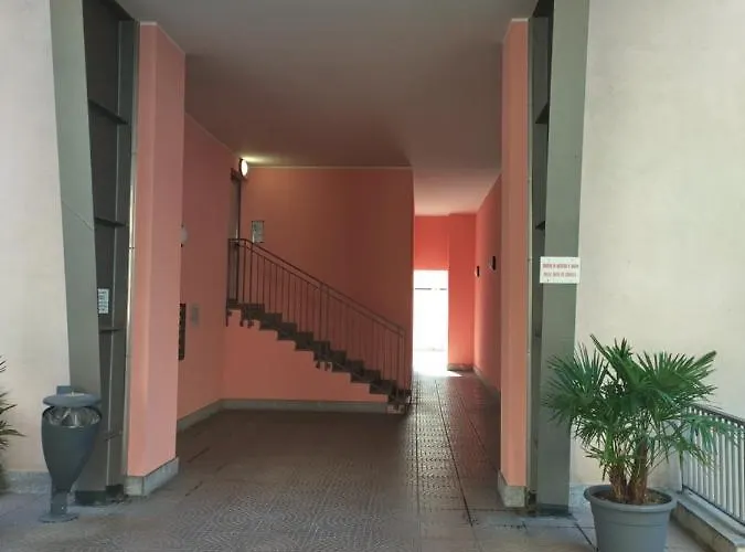 Sant'uguzzone Flat Lägenhet Milano