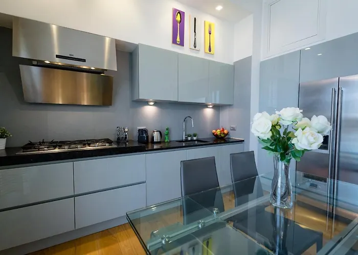 Romolo Space - Navigli *