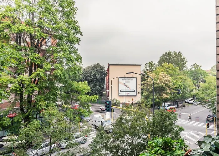 Eden House Sansiro-duomo Netflix & Design *