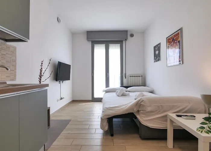 Primopiano - Bonomi Apartmán Milán