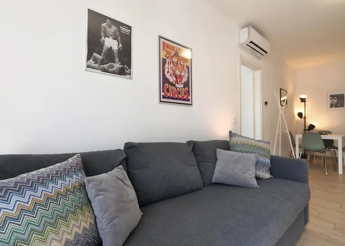 Primopiano - Bonomi Apartmán Milán